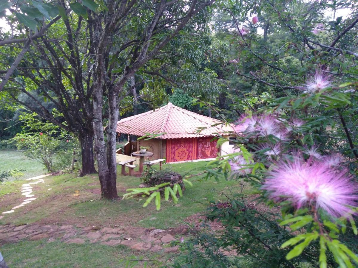 Govinda Moeda Pousada Exterior foto