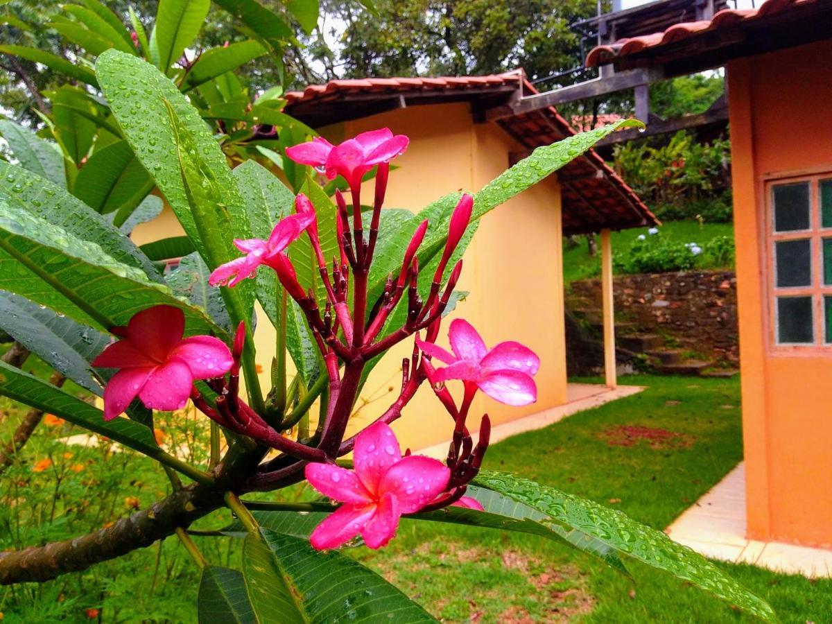 Govinda Moeda Pousada Exterior foto